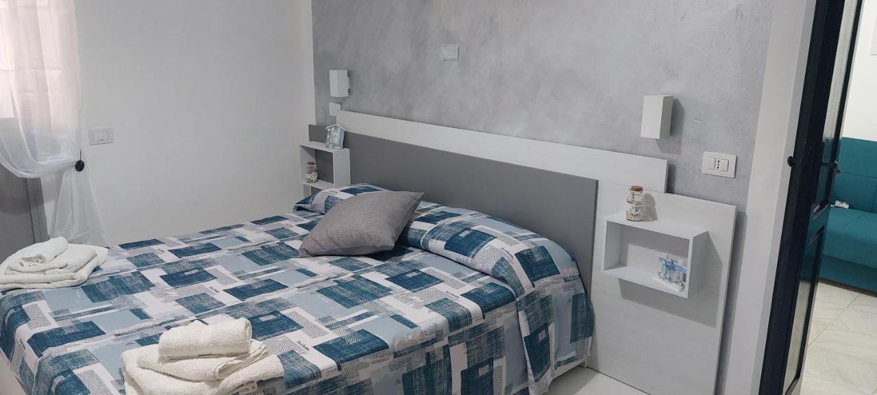 La Finestra Sul Mare Apartment Тропеа Екстериор снимка